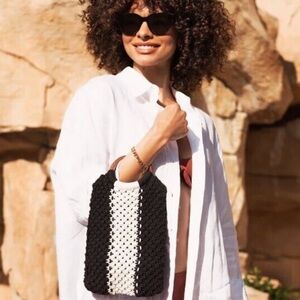 🌺CLEAR OUT ITEM🌺 ⭐️NWT Curateur Laude The Label Gabby Mini Macrame Bag